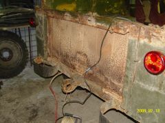 12_Срезал_наружный_лист_задней_дверки