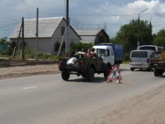 В гараж на разборку.