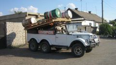 на ракетную установку похож